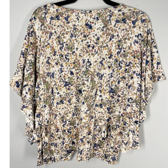 Westbound Woman, Size 1X, Light Beige & Muted Colors Batwing Tee, Flutter Sleeve - Picture 5 of 7